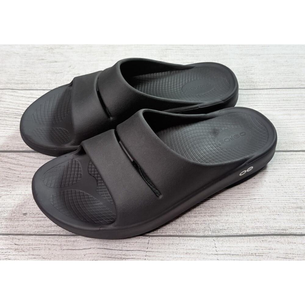 Oofos Ooahh Black Unisex Sports Slide Sandal Recovery M9 W11 EU 42 Recovery